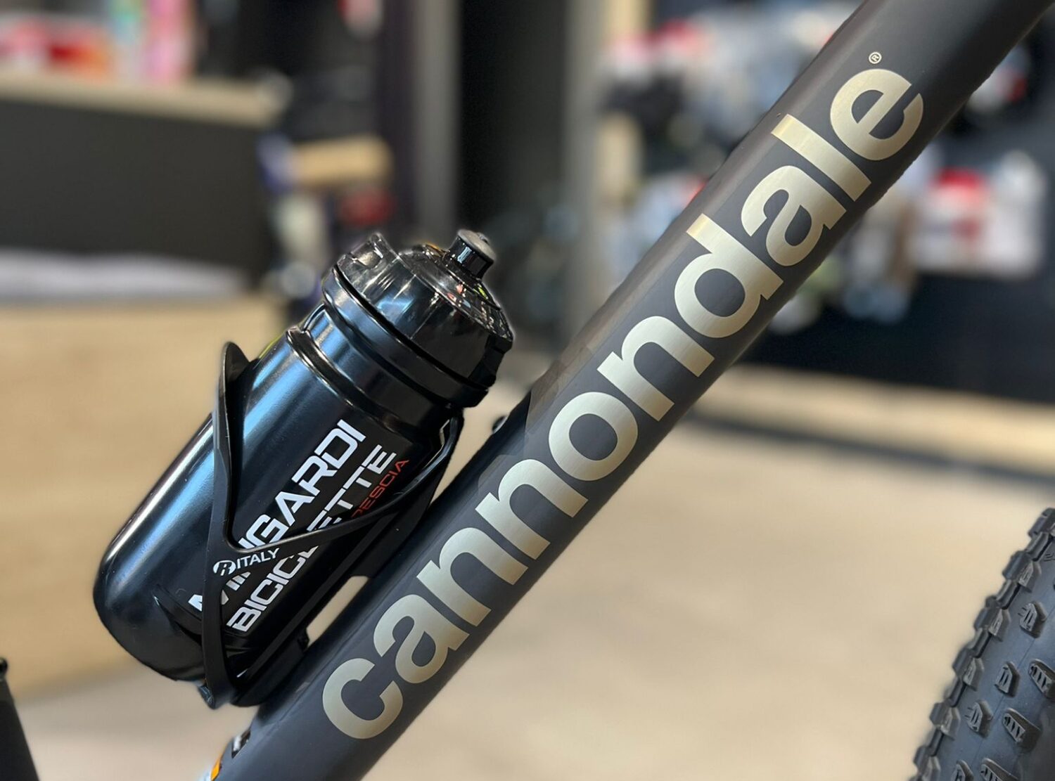 WhatsApp Image 2022-10-12 at 11.34.10 (1) WhatsApp Image 2022-10-12 at 11.34.10 (1)