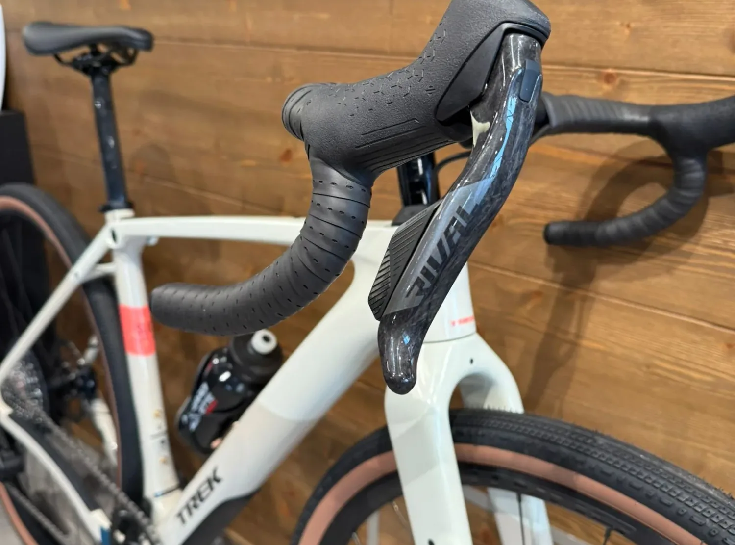 WhatsApp Image 2026-01-30 at 10.51.18 WhatsApp Image 2026-01-30 at 10.51.18